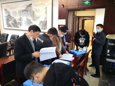 兴山县旅游安全委员会对朝天吼漂流景区开漂安全进行联合检查