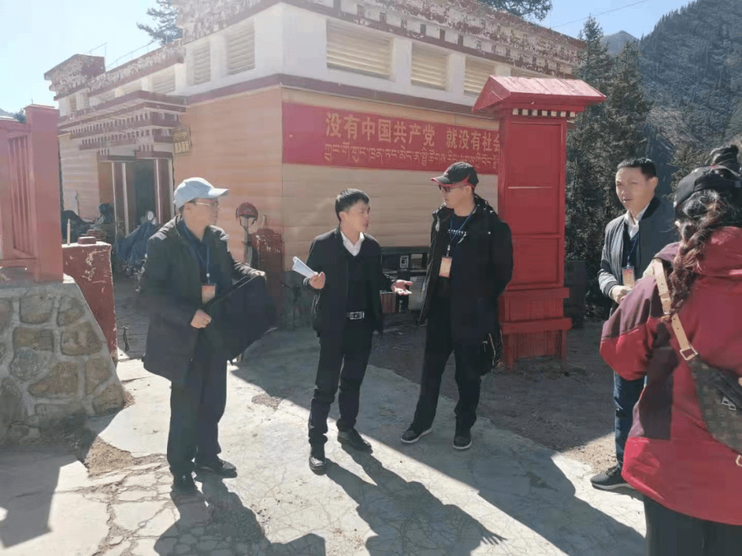 区人大财经委执法检查组深入旅游景区开展“一法一条例”执法检查工作